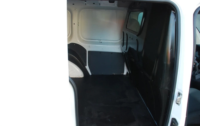 Renault Kangoo cena 36200 przebieg: 104000, rok produkcji 2017 z Kalisz Pomorski małe 407